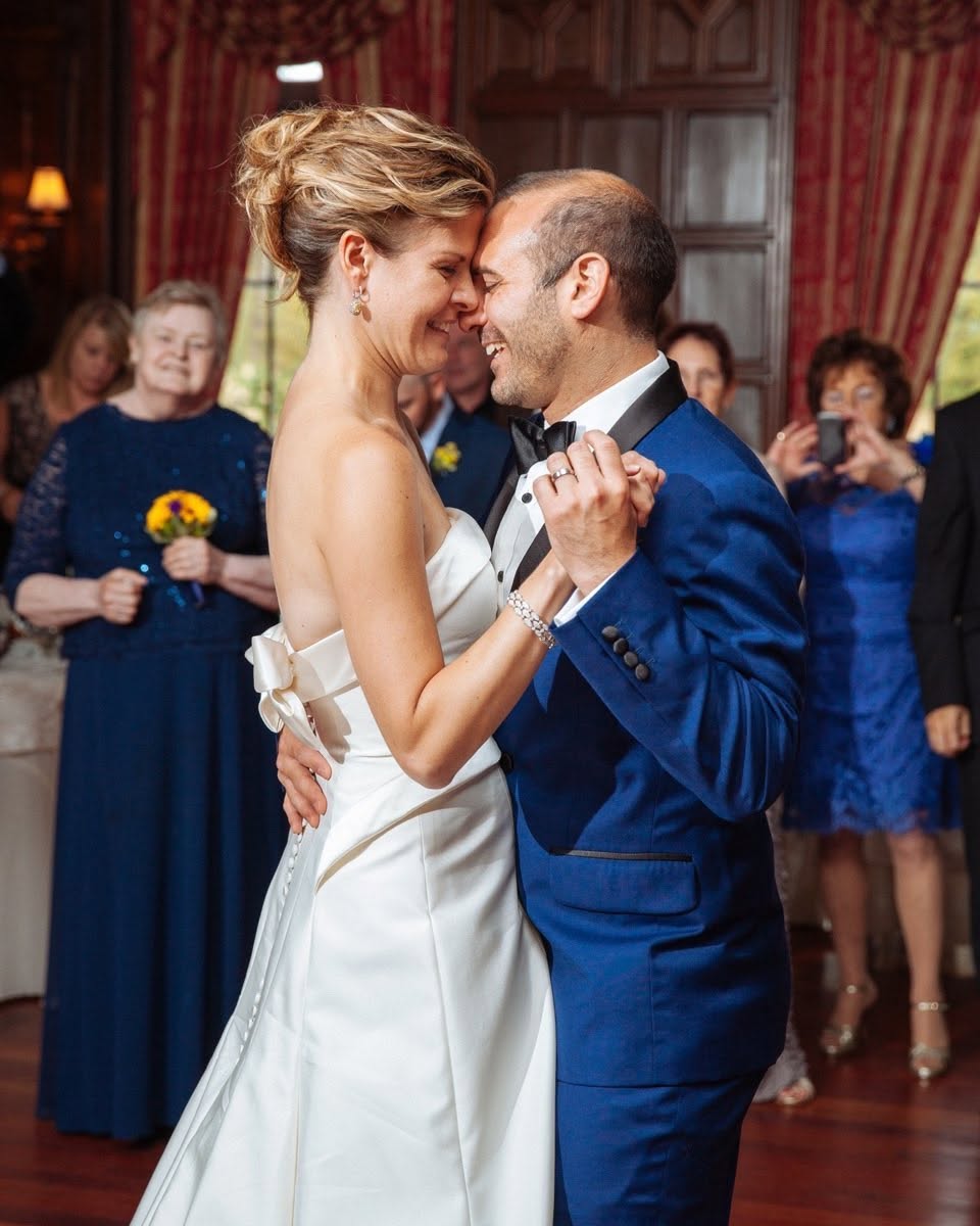 Jill and Alex Muller dancing together